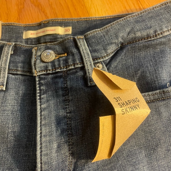 Levi’s 311 shaping skinny jeans size 30 - Picture 8 of 14